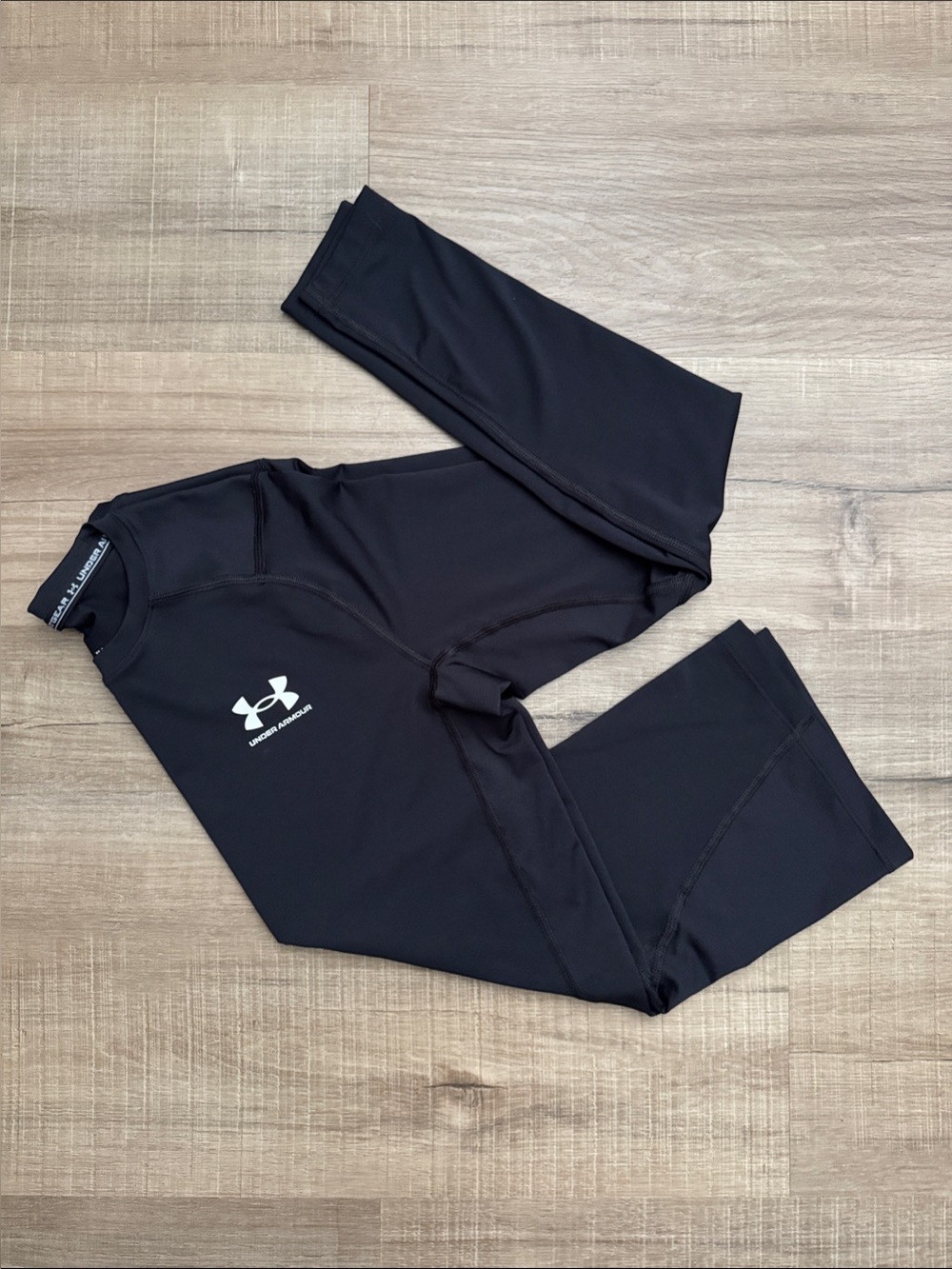 Under Armour HeatGear Compression Long Sleeve Shirt Men’s Medium Black